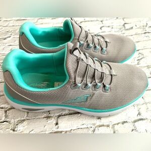 Avia Junction Women’s Slip On Sneakers Mint Gray Size 9.5